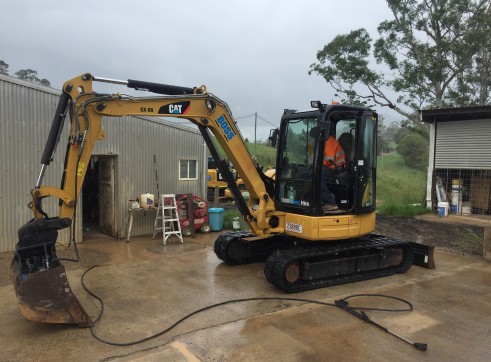 Cat 5T 305E Excavator 2