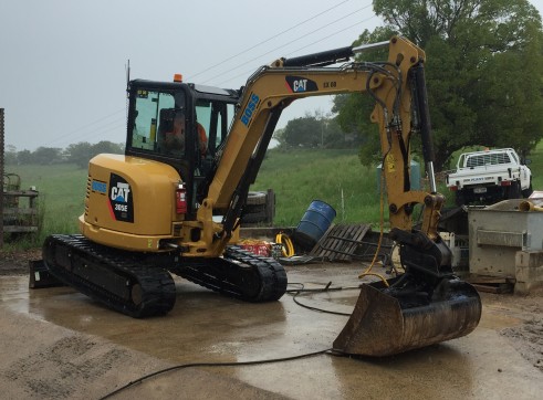 Cat 5T 305E Excavator 3