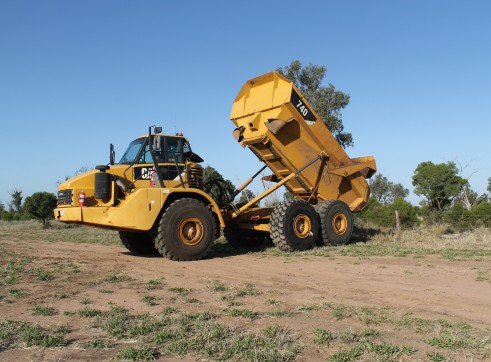 Cat 740 Moxy 2