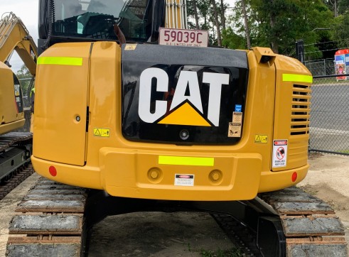 9T CAT Excavator 2