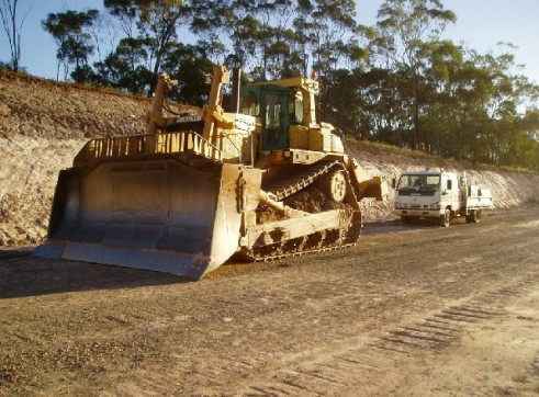 CAT D10N 2YD DOZER 2