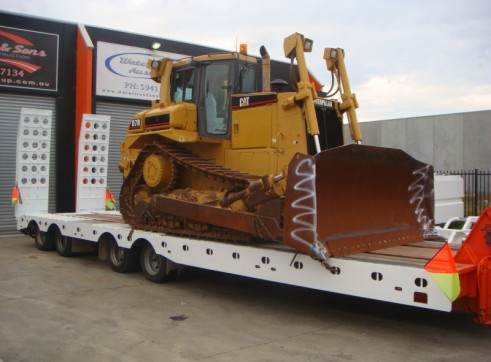 CAT D7R DOZER 2