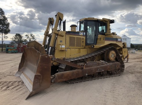 CAT D8R 3