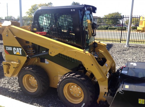 Cat Skid Steer 236D