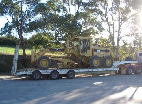 Caterpillar 12G Grader