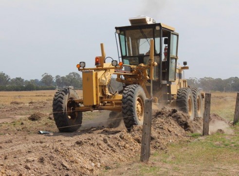 Caterpillar 130 Grader