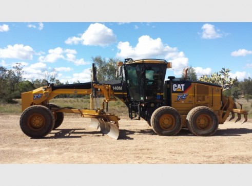 Caterpillar 140M Grader 1