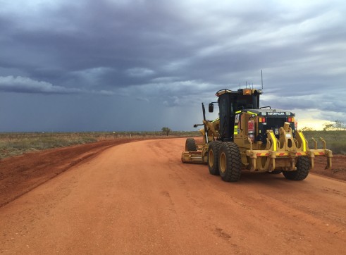 Caterpillar 140M Grader 2