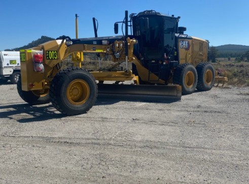 Caterpillar 140M3 Grader 1