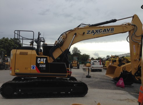 Caterpillar 20T Excavator 1