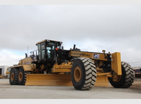 Caterpillar 24-M Grader 1