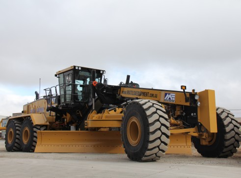 Caterpillar 24-M Grader 1