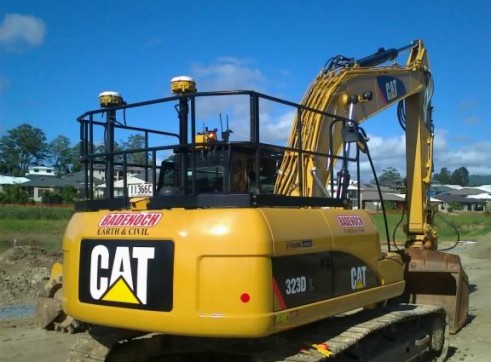 caterpillar 24t excavator 1