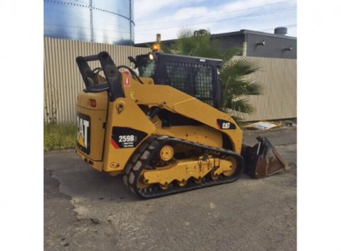 Caterpillar 259B Tracked Loader with a/c cab 5