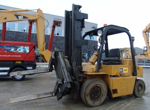 Caterpillar 25D Forklift