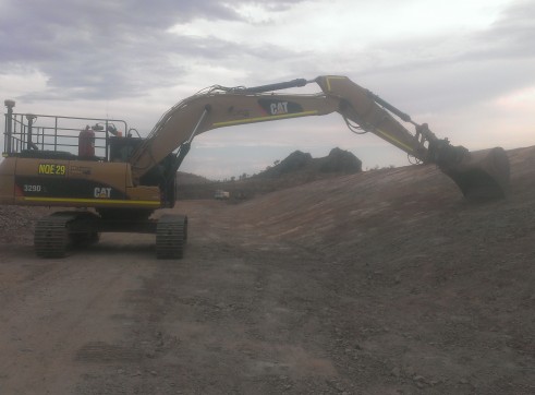 Caterpillar 329DL excavator 