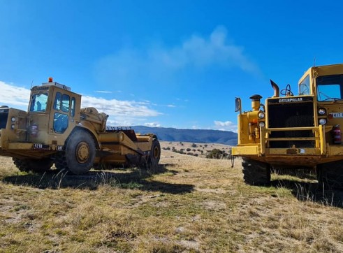 2 x Caterpillar 621 Scraper 5