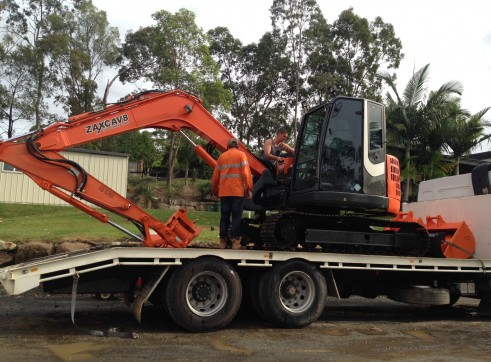 Caterpillar 6T Excavator 1