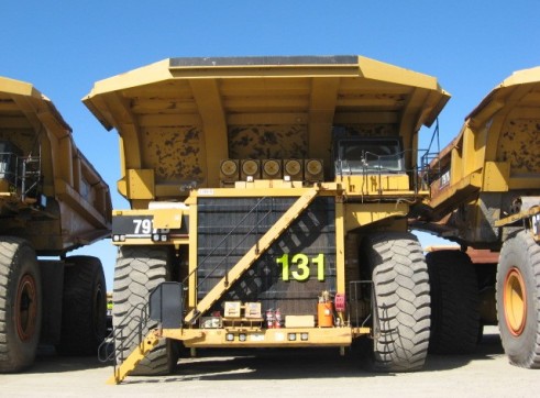 Caterpillar 797B Dump Truck 1