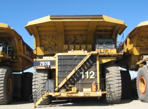 Caterpillar 797B Dump Truck 1