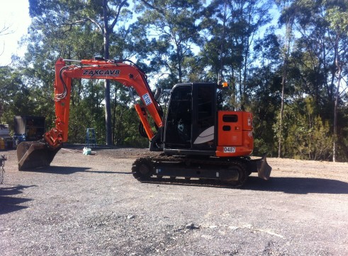 Caterpillar 9 Tonne Excavator 1