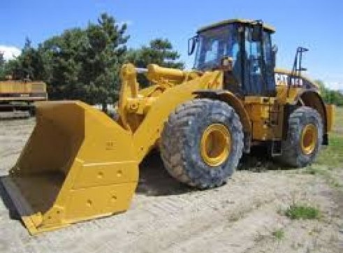 Caterpillar 972H Loader 1