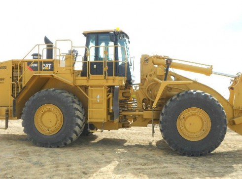 Caterpillar 988H Wheel Loader 1