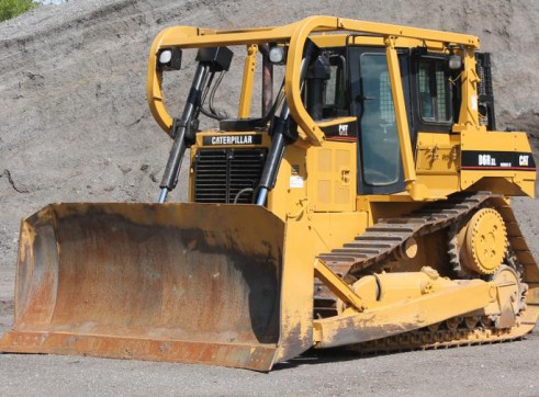 Caterpillar D6 Dozer 1