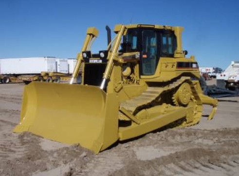 Caterpillar D6R Dozer 1