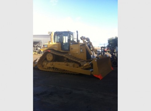 Caterpillar D6T Dozer 