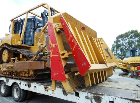 Caterpillar D6T Dozer 1