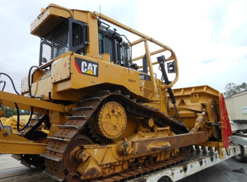 Caterpillar D6T Dozer 2