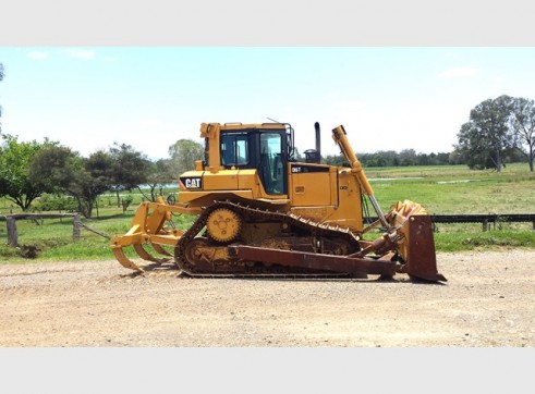 Caterpillar D6TXL Dozer 1