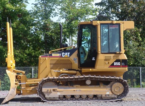 Caterpillar Dozer D5 2