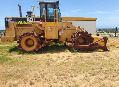 815F CAT Compactor 4