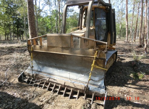 D4G Cat Dozer 3