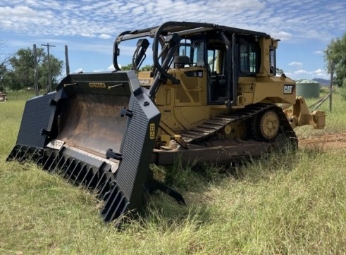 D6t dozer 1