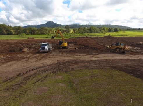 D6T Dozer w/GPS 9