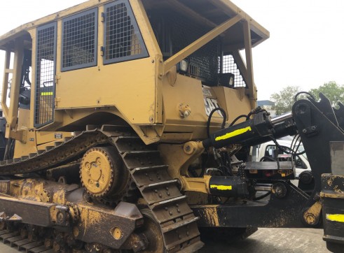 Caterpillar D8T Dozer 4