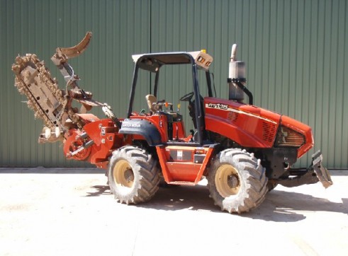 Ditch Witch RT115 Trench Digger with Conveyor 5