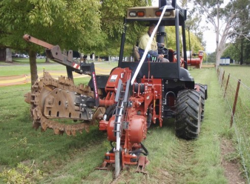 95HP Ditch Witch Vibratory Plough 7