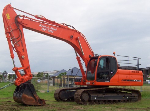 Doosan 30 Tonne Excavator  1