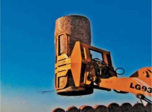 Double Wrapped Bale Grab 1