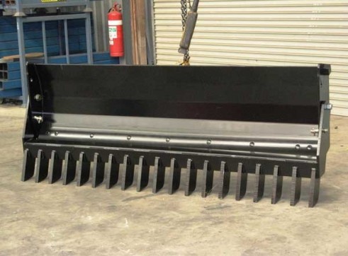 Dozer Blade / Stick Rake