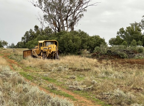 Dozer,excavator,heavy haulage 3