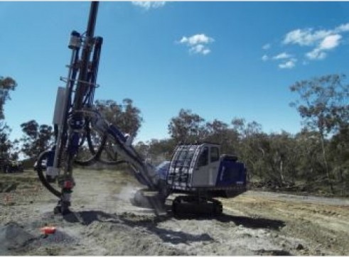 Drilling rig - Soosan Hydraulic Crawler Drills 3