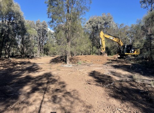 24T Caterpillar 324 Excavator 4