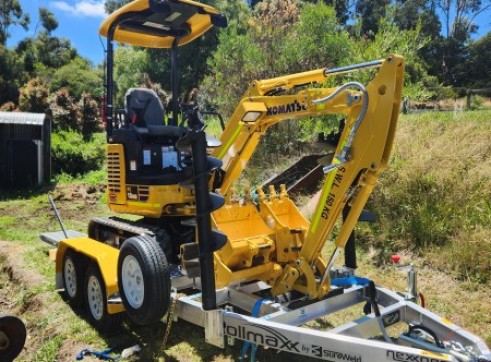 1.8T Komatsu Excavator 3