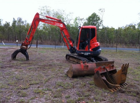 Excavator kubota 5.5t 1