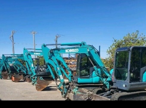 EXCAVATOR OPERATOR WET HIRE 7